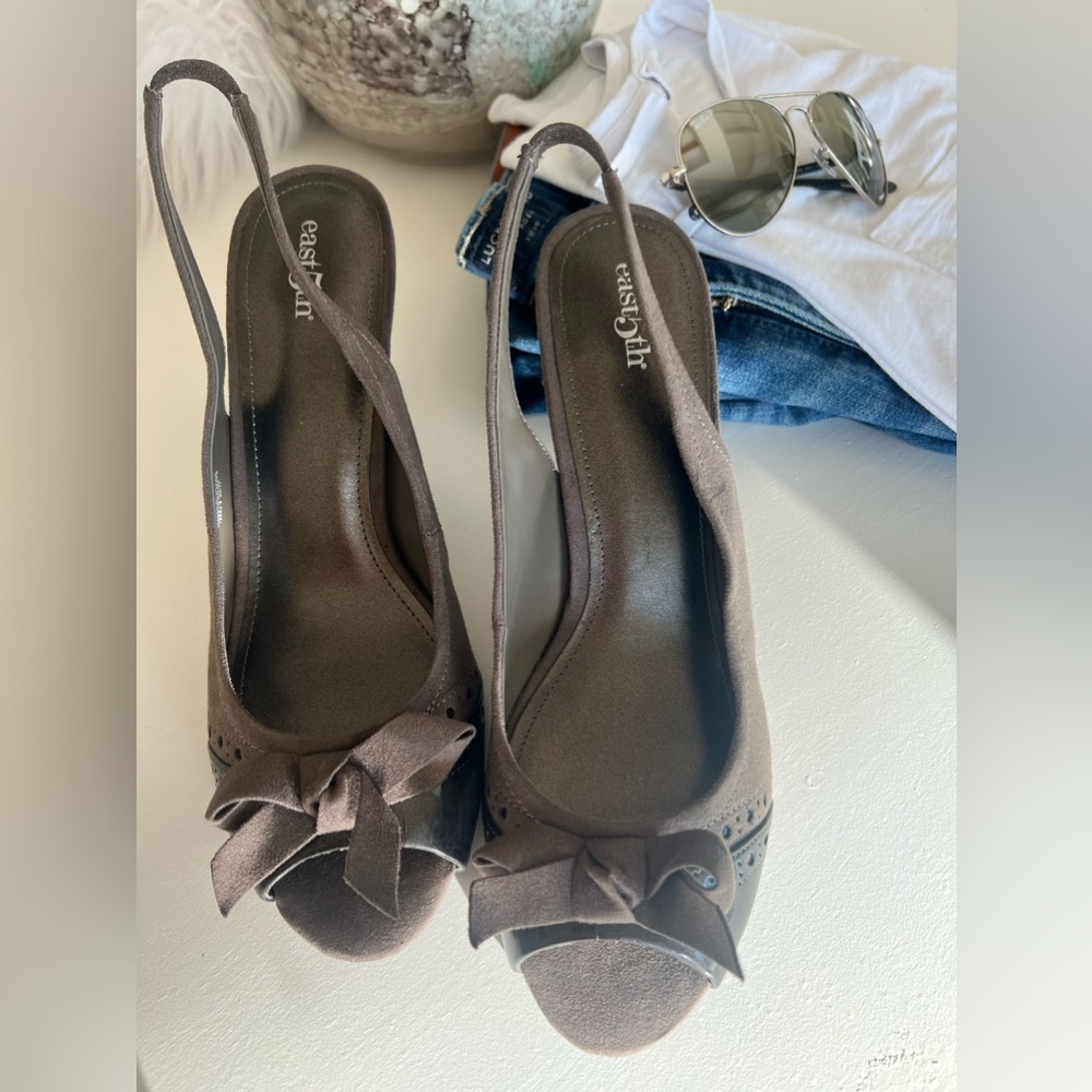 East 5th bow peep shoes.
